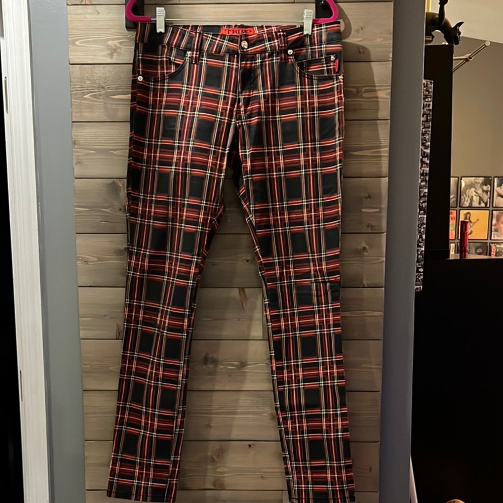Tripp NYC Red and Black Plaid - 32